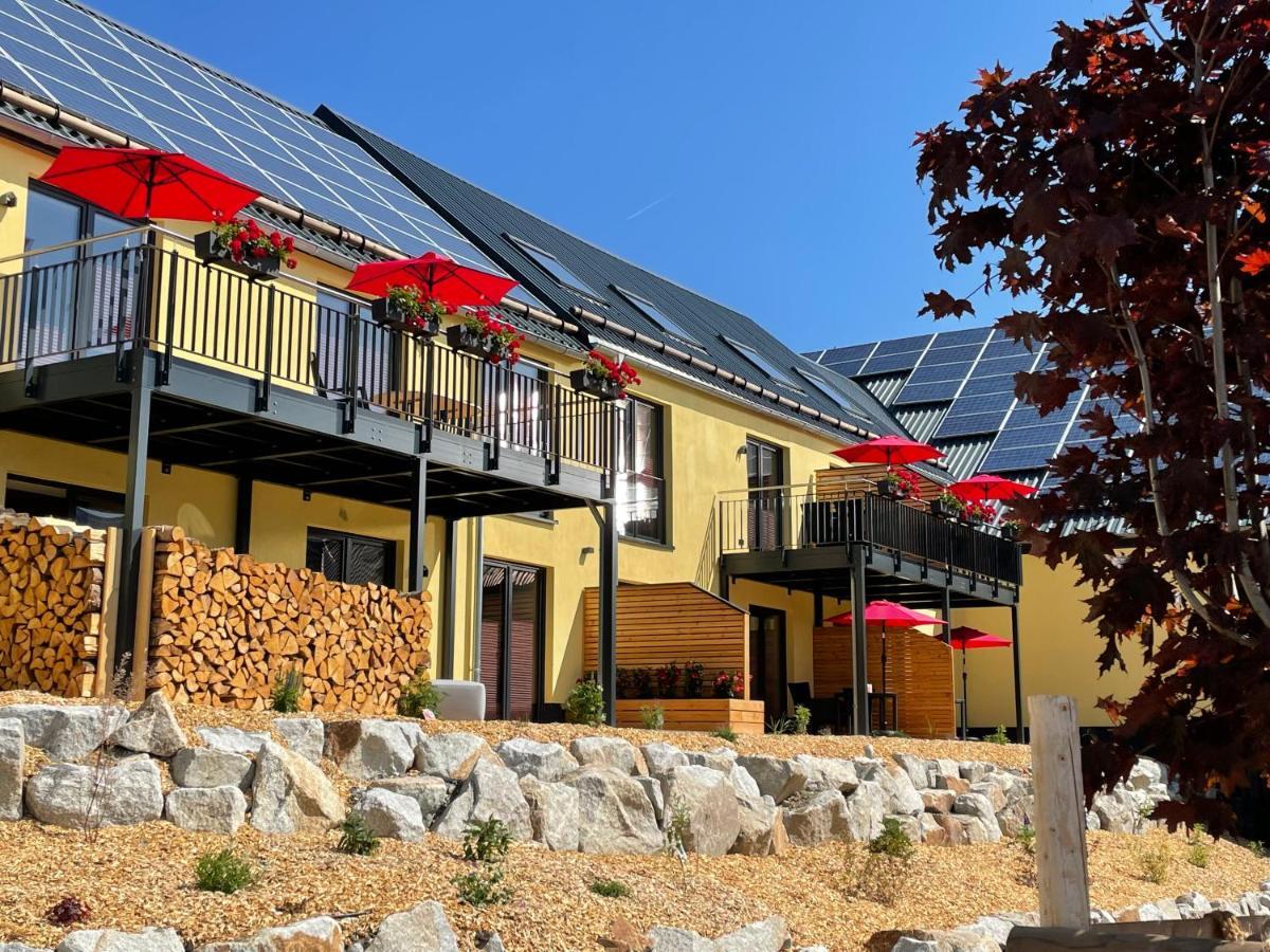 Chalet-Ferienwohnung Aehrenglueck, 70 Qm, Wellness/Fitness/Sauna - Bergroedelhof Feilitzsch Kültér fotó