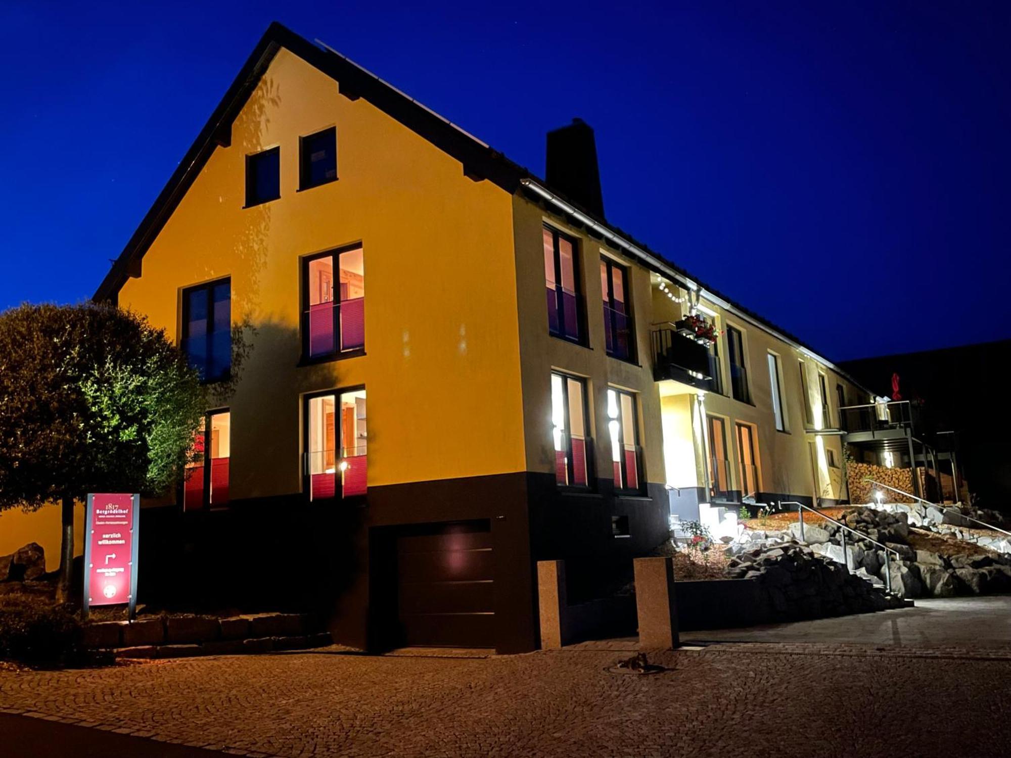 Chalet-Ferienwohnung Aehrenglueck, 70 Qm, Wellness/Fitness/Sauna - Bergroedelhof Feilitzsch Kültér fotó