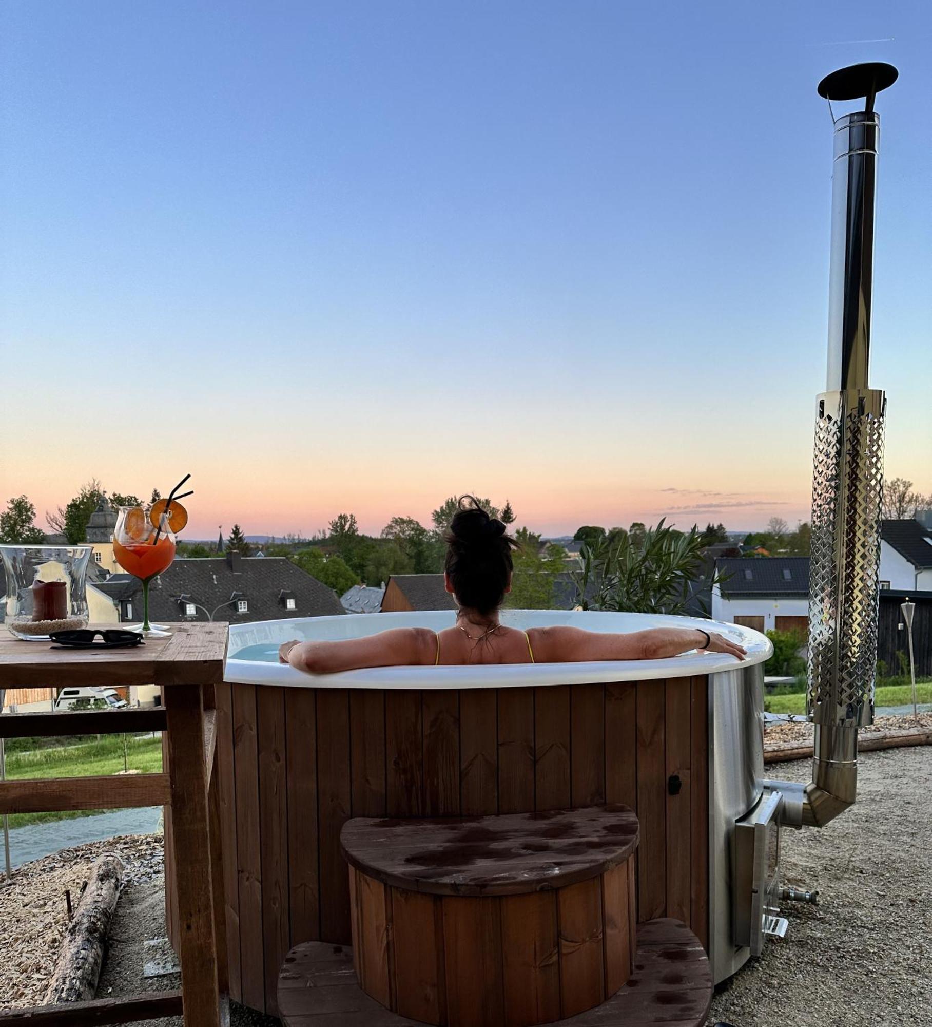 Chalet-Ferienwohnung Aehrenglueck, 70 Qm, Wellness/Fitness/Sauna - Bergroedelhof Feilitzsch Kültér fotó