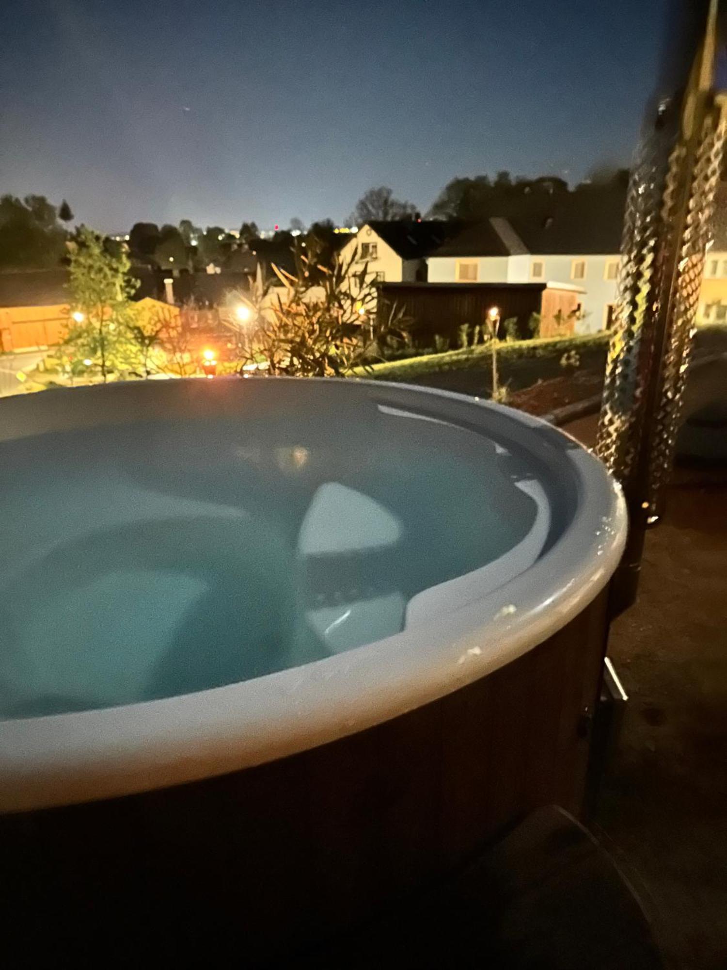 Chalet-Ferienwohnung Aehrenglueck, 70 Qm, Wellness/Fitness/Sauna - Bergroedelhof Feilitzsch Kültér fotó